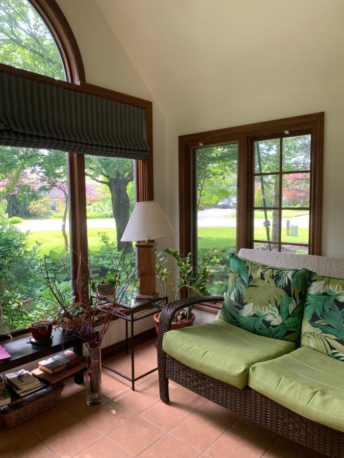 Cedar Gables Bed & Breakfast Niagara-on-the-Lake Екстериор снимка