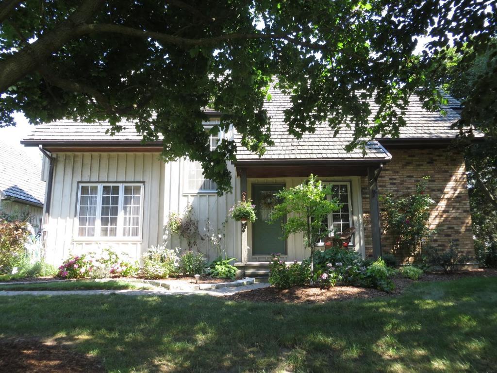 Cedar Gables Bed & Breakfast Niagara-on-the-Lake Екстериор снимка